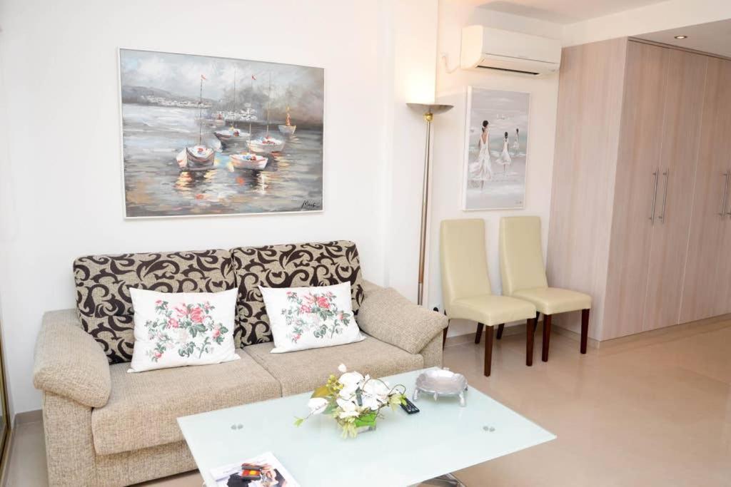 Laromanamarbella Punto Es Ngoại thất bức ảnh