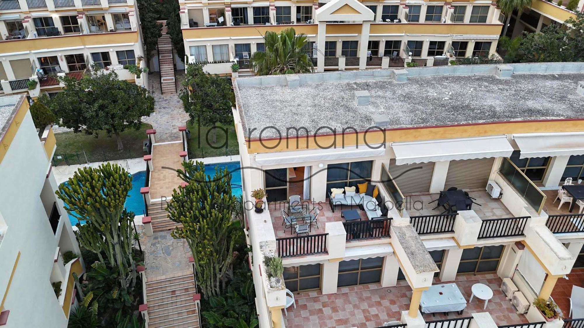 Laromanamarbella Punto Es Ngoại thất bức ảnh